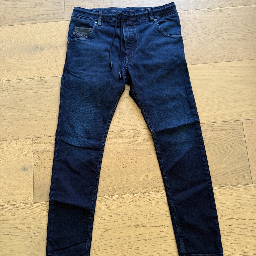 Diesel D-Krooey Joggers – Size 32, Ultra Comfortable